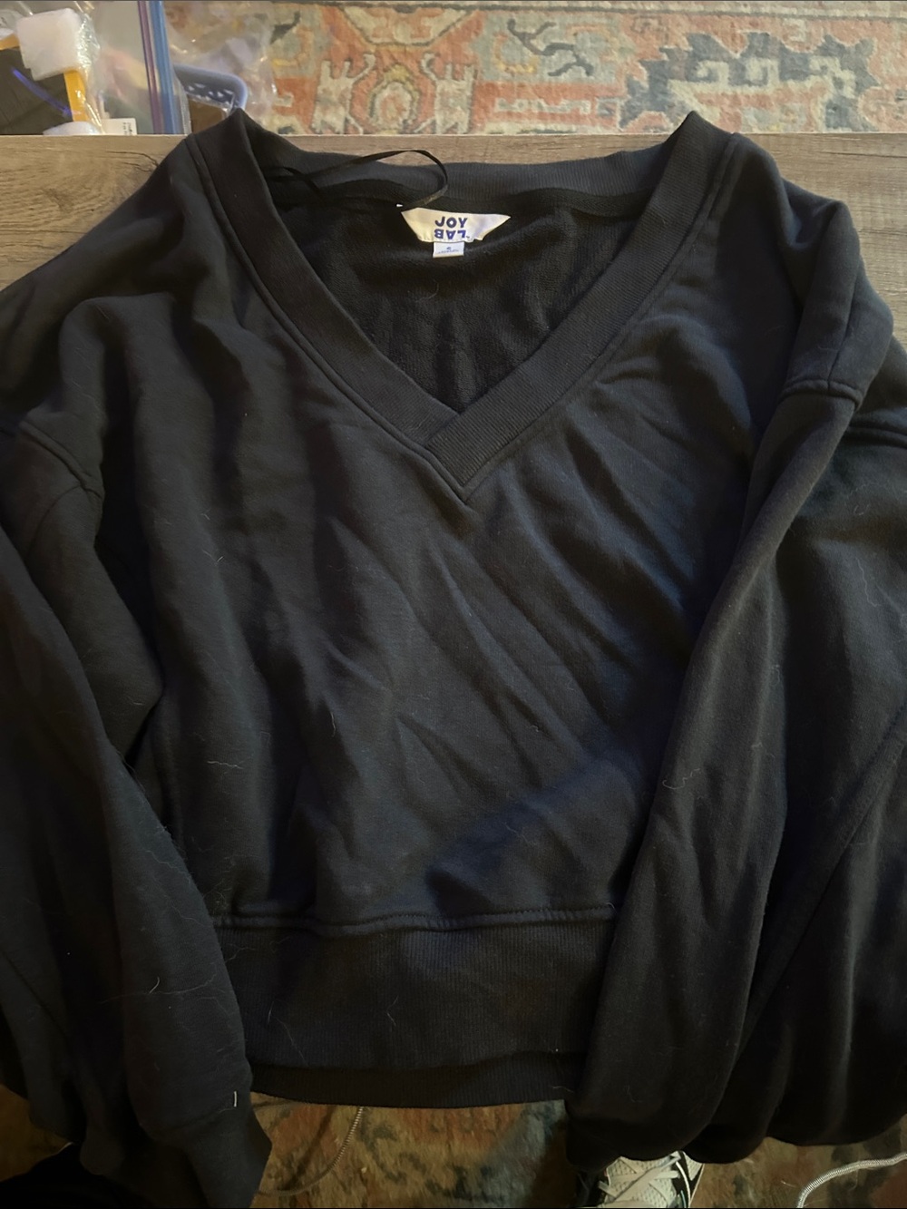 JoyLab Black V-Neck Pullover Sweater